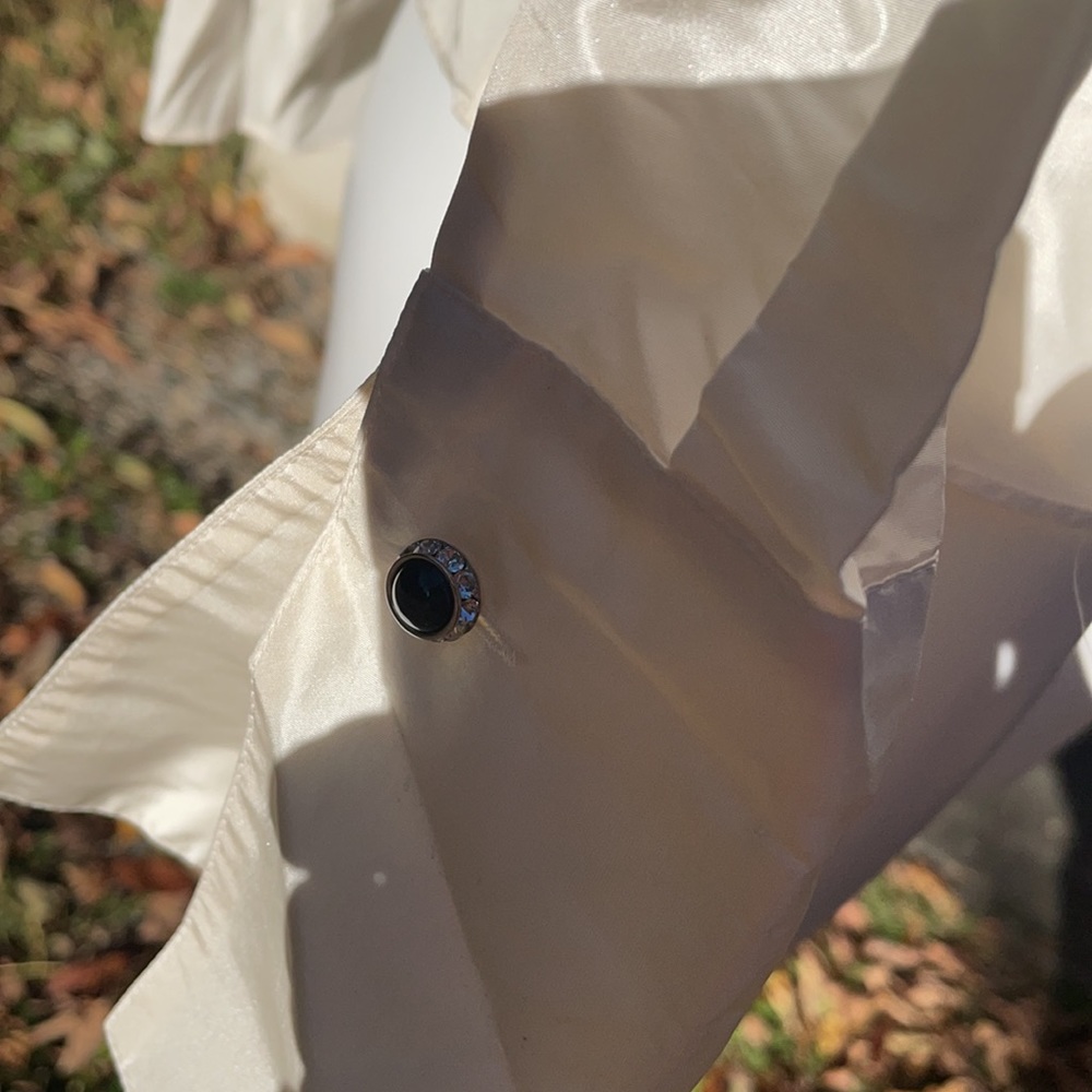 Ann Taylor 100% Silk Wrap LongSleeve sz8 Embellished Cusps - Picture 13 of 13